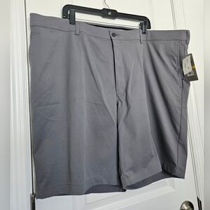 NWT Mens Gray PGA Tour Active Gripper Waistband Golf Shorts Size 48 $80